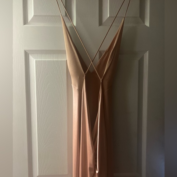 Dress - Picture 2 of 4